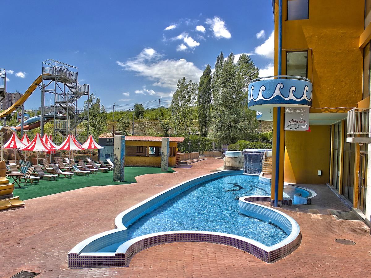 Отель Aquatek Resort & Spa Hotel Ереван-9