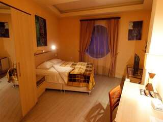 Отель Aquatek Resort & Spa Hotel Ереван Стандартный двухместный номер с 1 кроватью-5